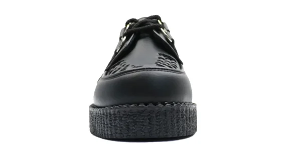 wulfrun creeper from underground in black onmicro vegan leather on a single sole