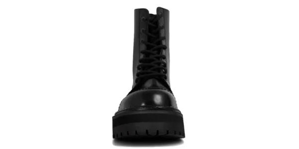 stormer 8 eyelet steel toe cap shoe from underground in black leather on a double sole