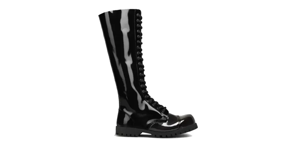 patent leather 20 eyelet boot