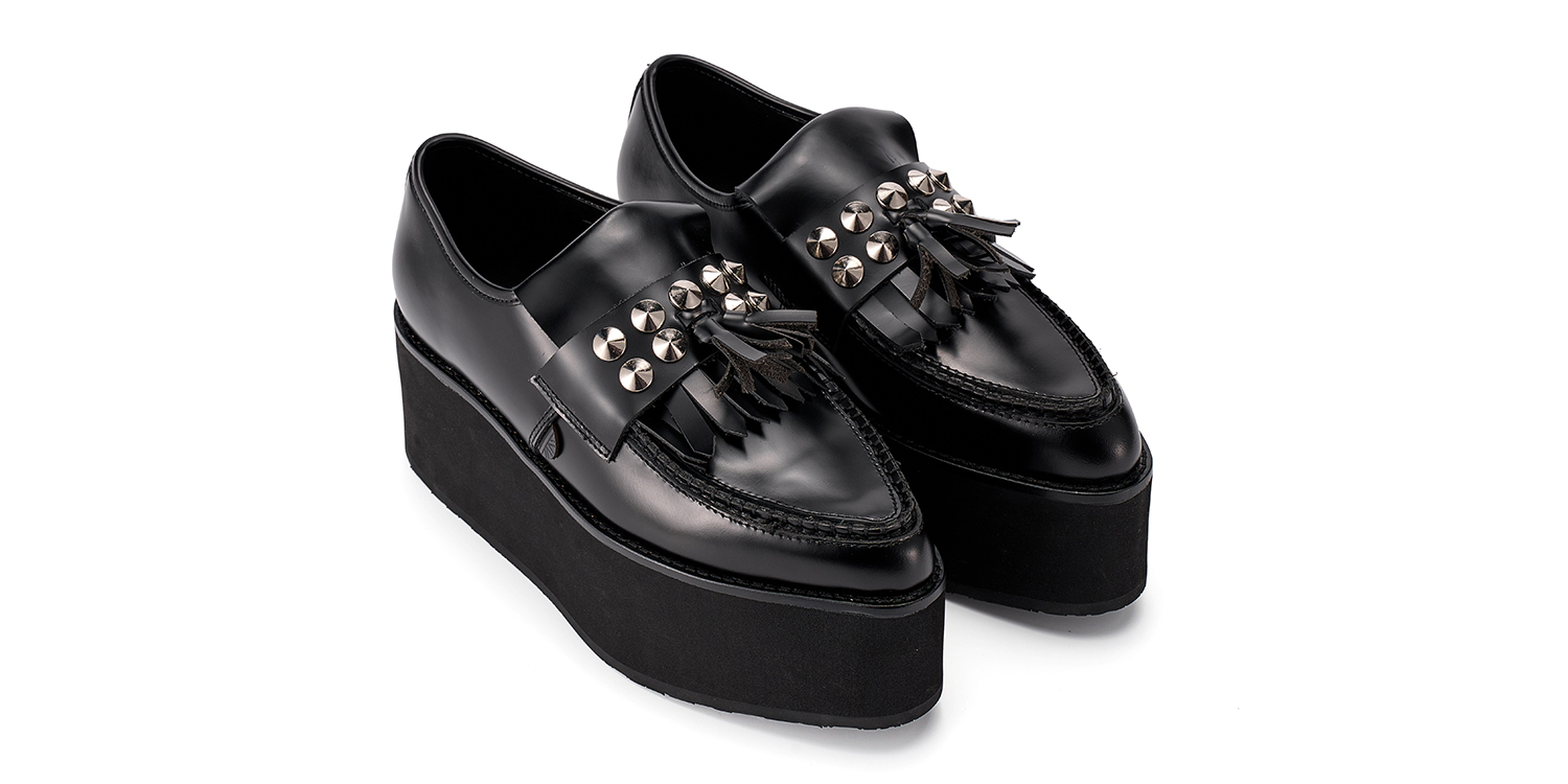 RM-P097 LEATHER STUD BLACK SILVER_4