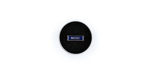 MUSIC ENAMEL BADGE - ENAMEL BADGE - BLUE