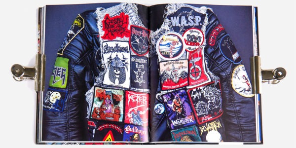 BK-326 BOOK DEFENDERS OF THE FAITH 2