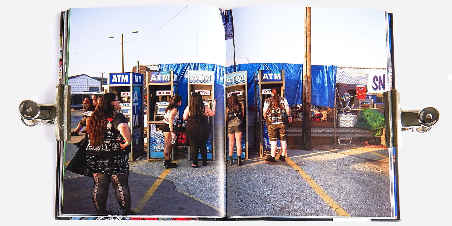 BK-326 BOOK DEFENDERS OF THE FAITH 6