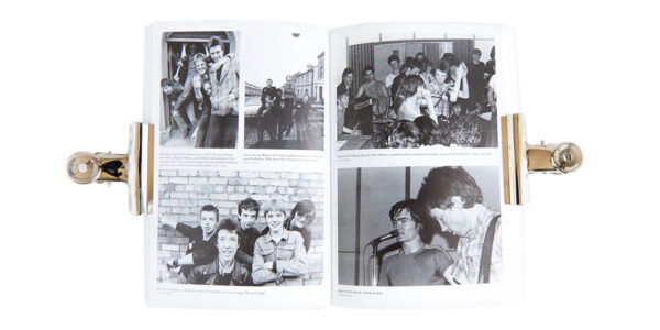 BK-371 BOOK TEENAGE KICKS_3