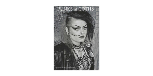 BK-410 BOOK PUNKS AND GOTHS_1