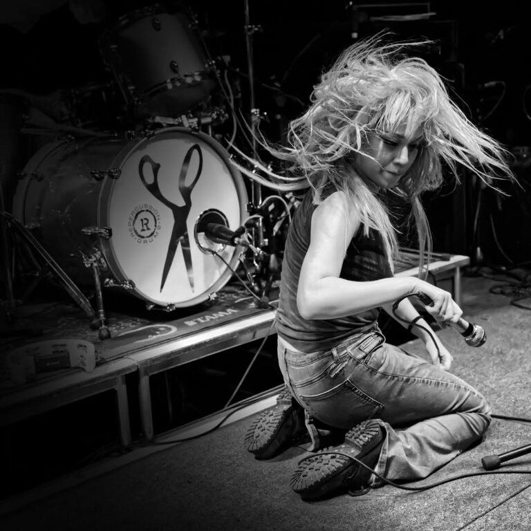 jeanie and the white boys